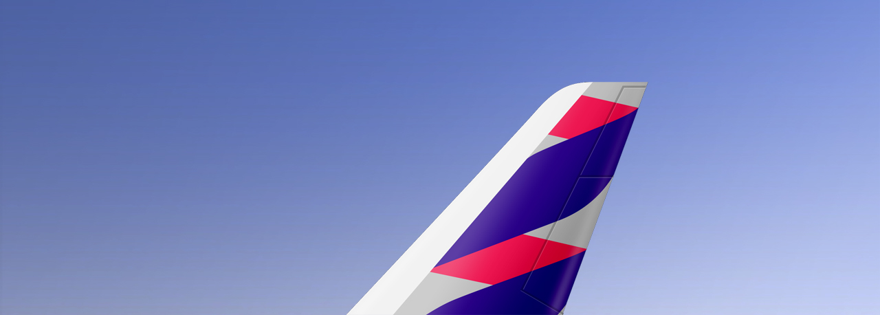 LATAM Airlines banner