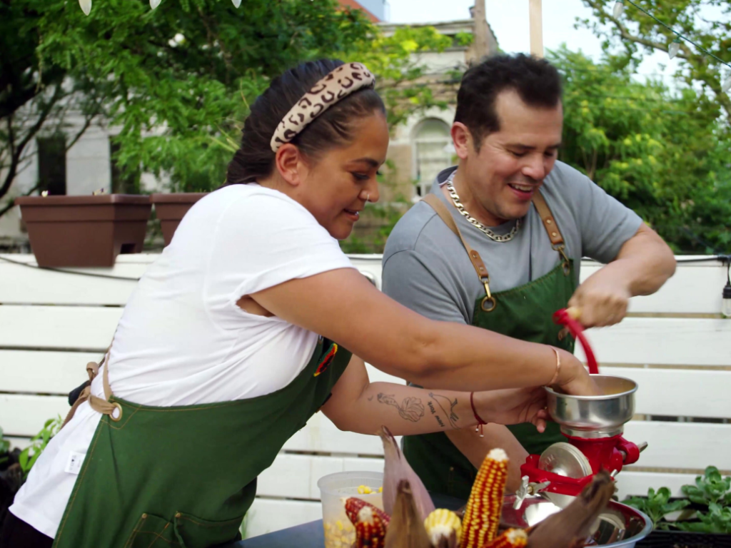 Leguizamo does america