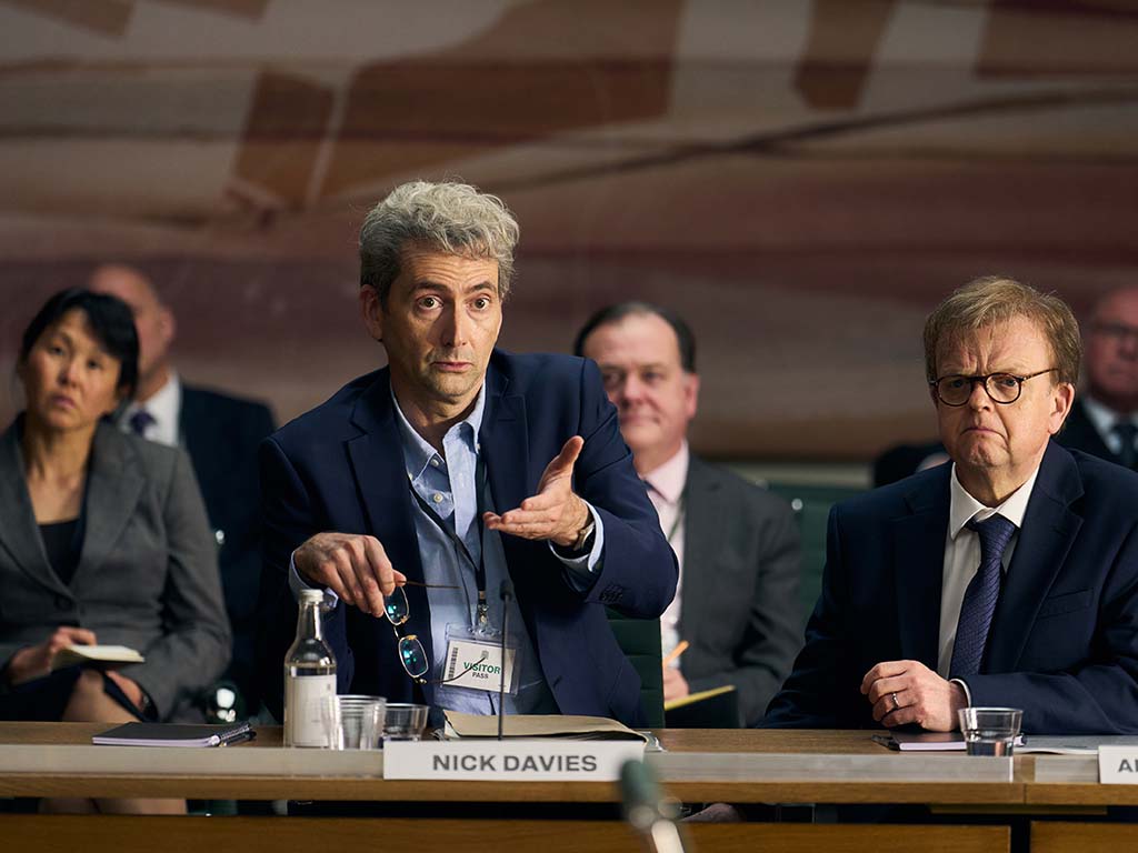 A still from episode 3 of 'The Hack', showing David Tenant portraying Nick Davies