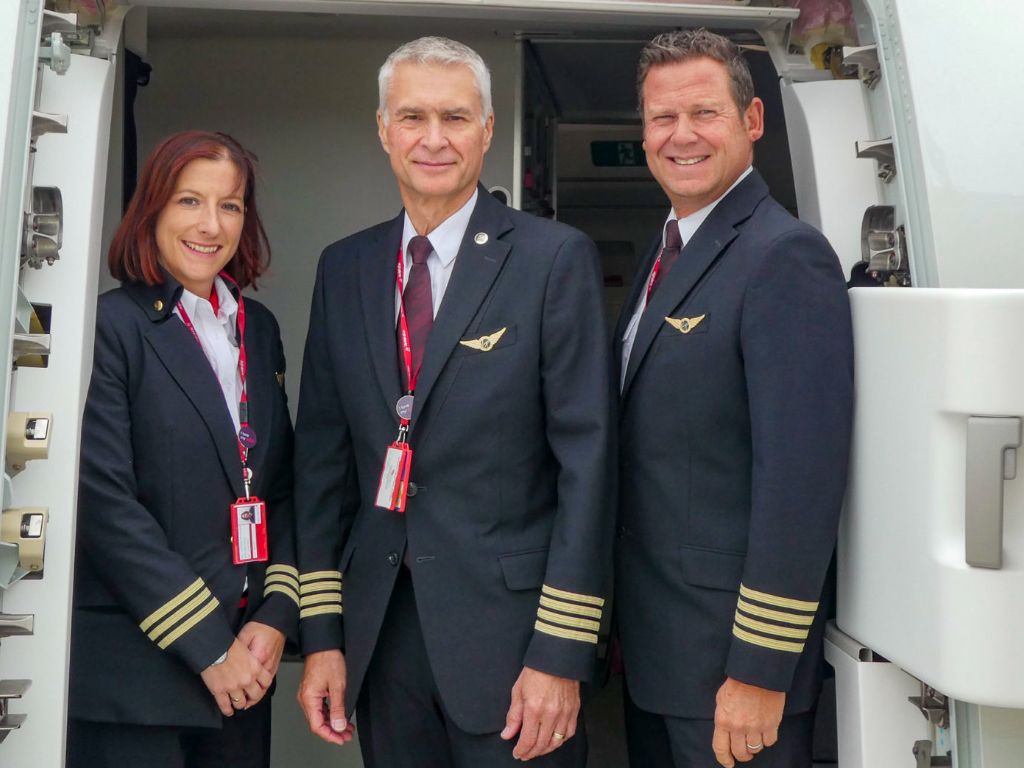 Virgin Atlantic A350 flight deck crew